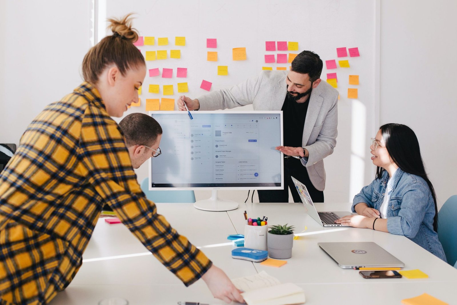 7 Best Advantages of Business Leadership Coaching in 2023 – TechMag