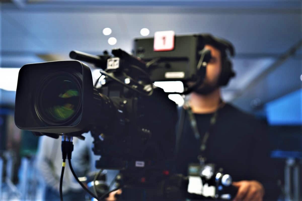 The Potential of Virtual Reality in Pakistan's Entertainment Industry in 2023