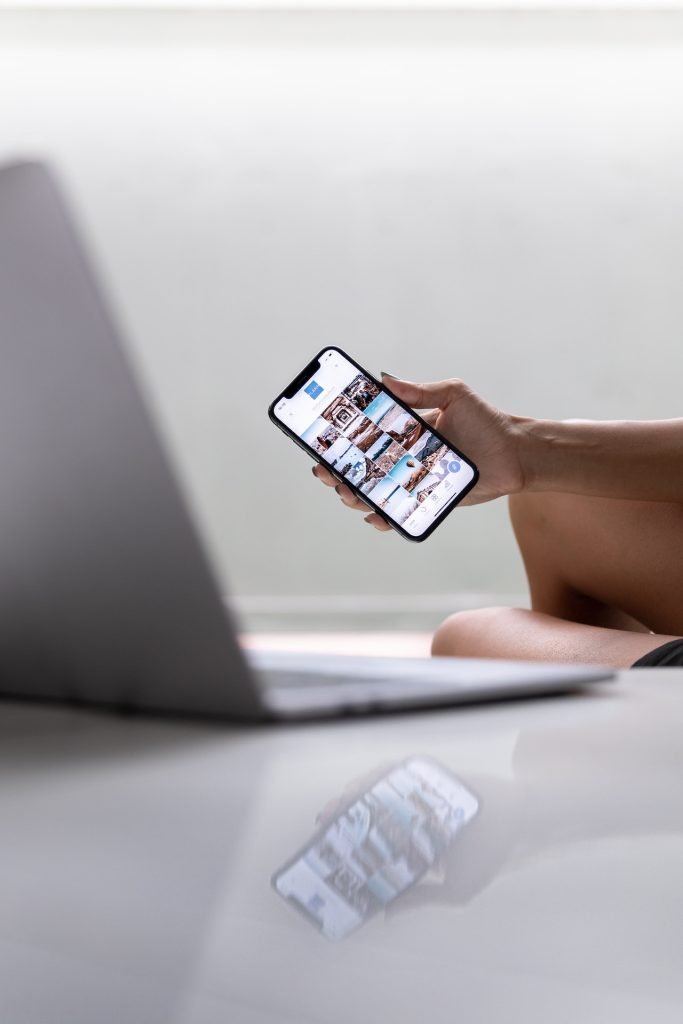 7 Best Ways To Access Android Phone Remotely – TechMag