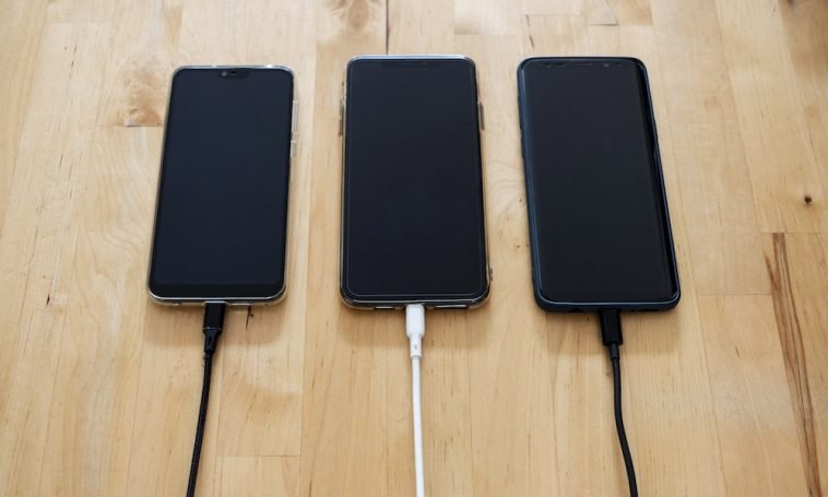7 Easy Ways to Get Rice Out of Charging Ports – TechMag