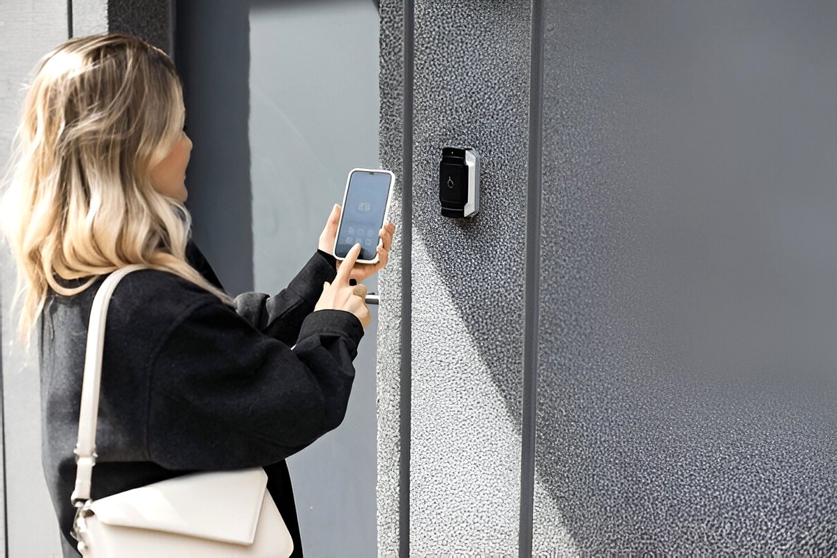 The Future of Smart Homes in Pakistan with IoT